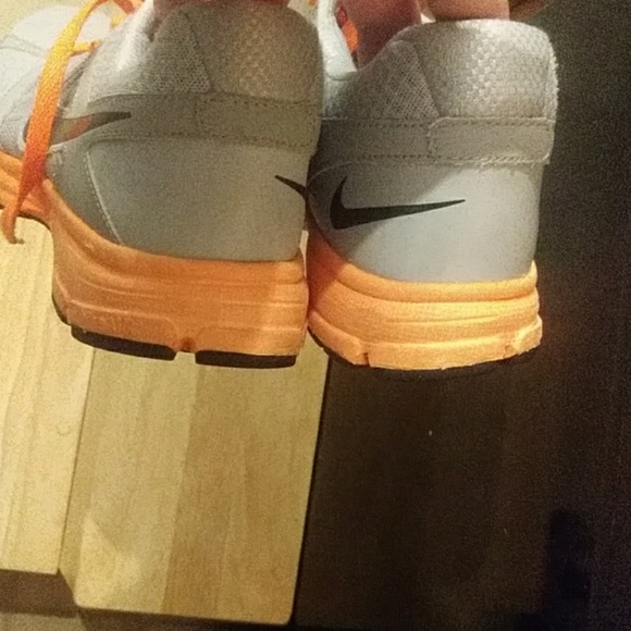 NIKE AIR RELENTLESS 2  - Picture 4 of 4